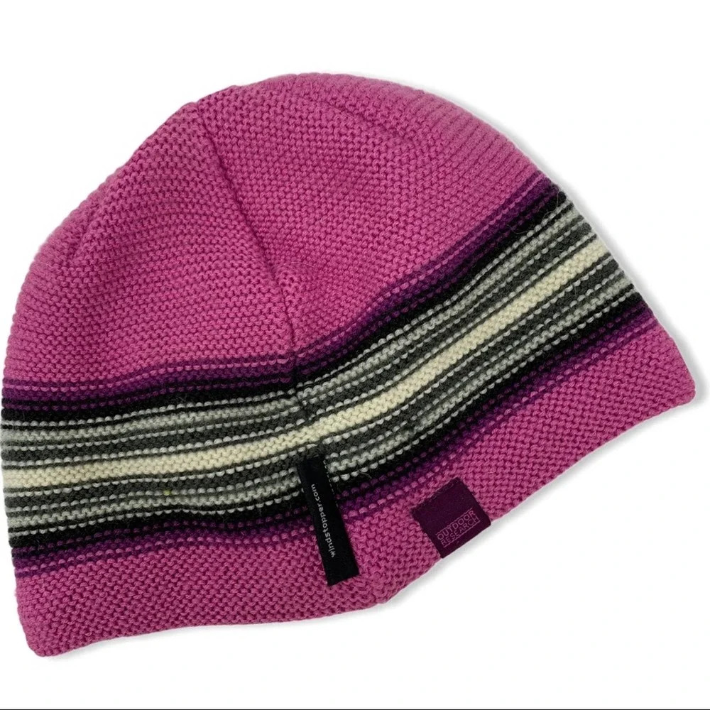 Outdoor Research pink‎ knit beanie 6-12 year